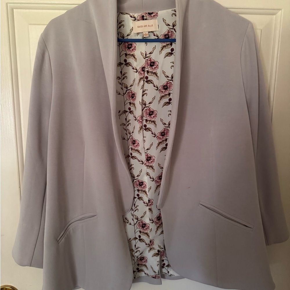 Dress Barn Light Gray Blazer with Floral Lining